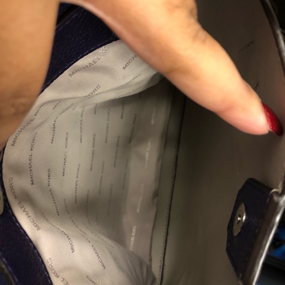 Micheal kors handbag - Picture 5 of 5